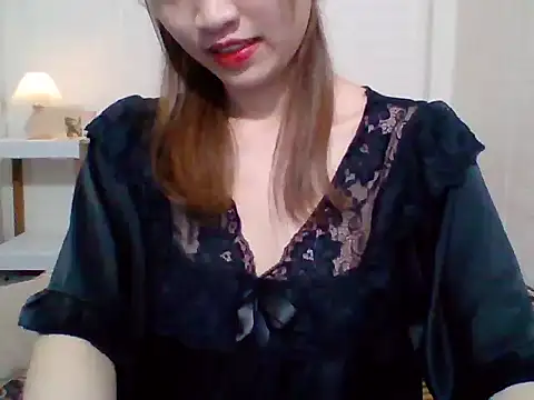   Donna   online show from September 2025 03:23:02 PM