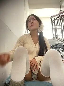 Xiao-meng66 online show from November 2025 02:47:01 AM