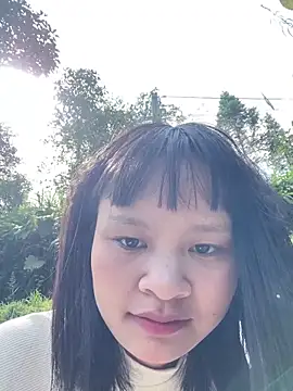 Snapshot of Daisy018 chatting on September 2025 02:35:02 AM Daisy018 online show from September 2025 02:35:02 AM