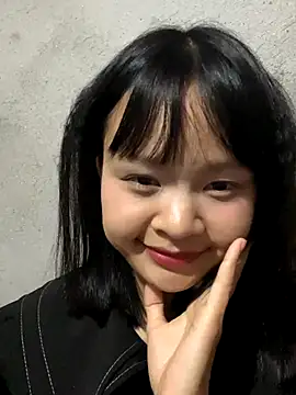 Snapshot of Daisy018 chatting on October 2025 01:08:02 PM Daisy018 online show from October 2025 01:08:02 PM