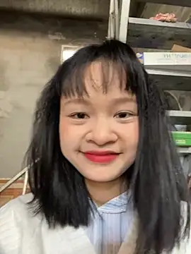 Snapshot of Daisy018 chatting on November 2025 06:22:01 AM Daisy018 online show from November 2025 06:22:01 AM