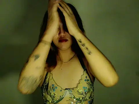 Snapshot of asian_kalaay chatting on November 2025 04:41:02 PM asian kalaay online show from November 2025 04:41:02 PM