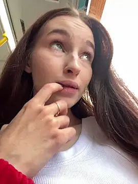 SnappyHappy online show from September 2025 12:29:01 PM