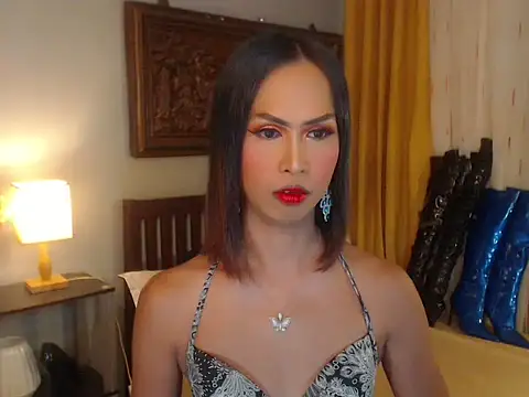 Nathalieheartt online show from September 2025 01:55:01 AM