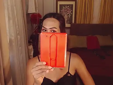 Nathalieheartt online show from April 2026 02:51:02 AM