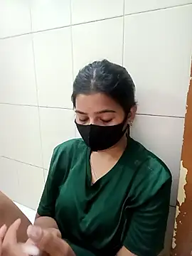 Snapshot of Hot_Jaanvi_ chatting on September 2025 06:25:02 AM Hot Jaanvi online show from September 2025 06:25:02 AM