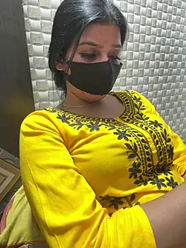 Hot Jaanvi  online show from April 2026 06:03:01 PM