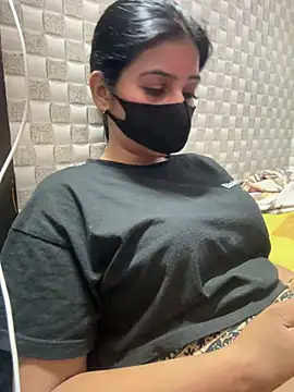 Snapshot of Hot_Jaanvi_ chatting on May 2026 06:03:01 PM Hot Jaanvi online show from May 2026 06:03:01 PM