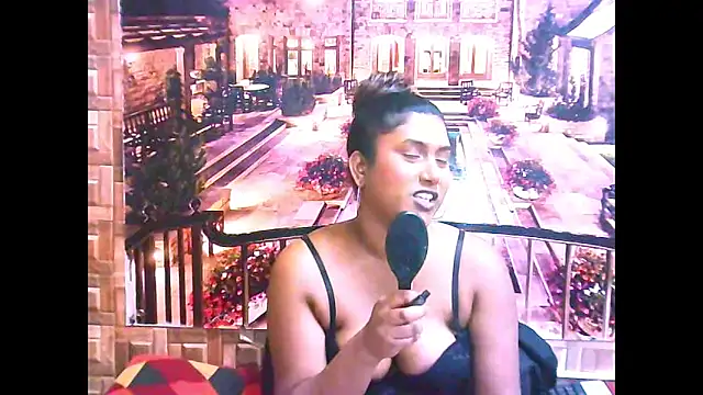 IndianChocolatepie4u online show from October 2025 07:00:02 AM