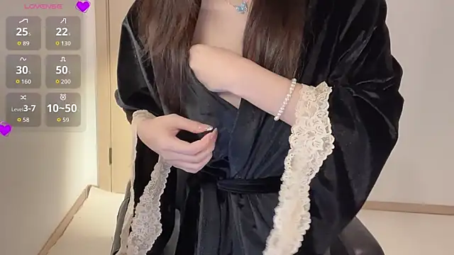 Seraphina-se online show from December 2025 04:27:01 PM