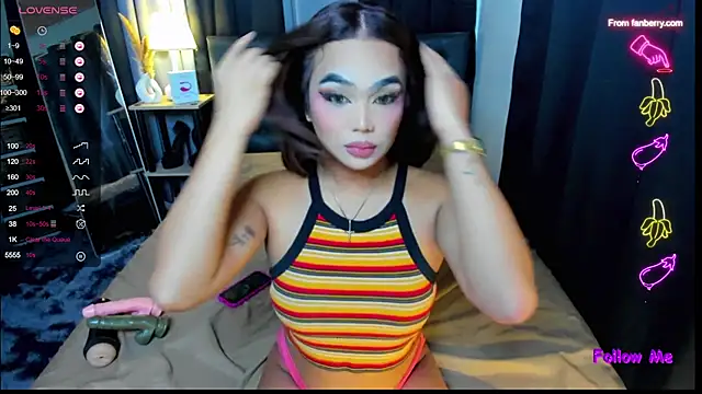 ScarletgraysonX online show from November 2025 02:00:01 AM