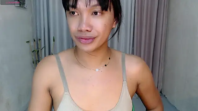 Herbielustts online show from March 2026 06:36:01 PM