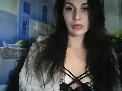 Qinini online show from October 2025 08:20:02 PM