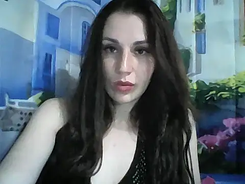 Snapshot of Qinini chatting on May 2026 07:22:01 PM Qinini online show from May 2026 07:22:01 PM