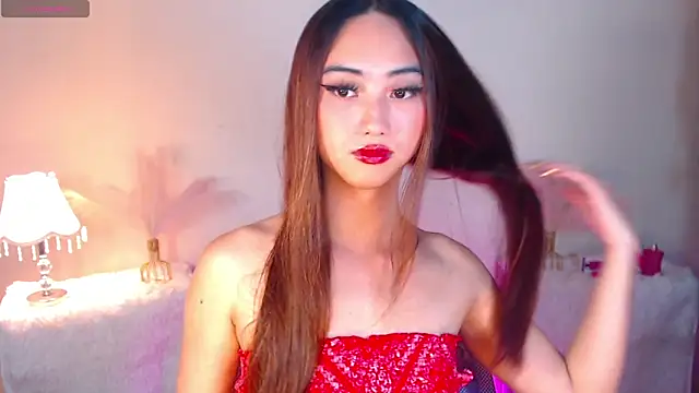 Kiah Wyatt online show from November 2025 07:20:02 AM