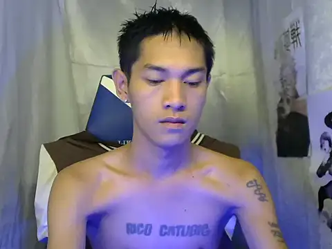 riks tyler online show from October 2025 09:45:01 PM