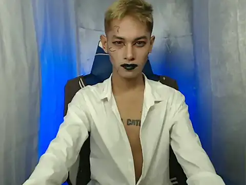 riks tyler online show from October 2025 04:22:01 PM