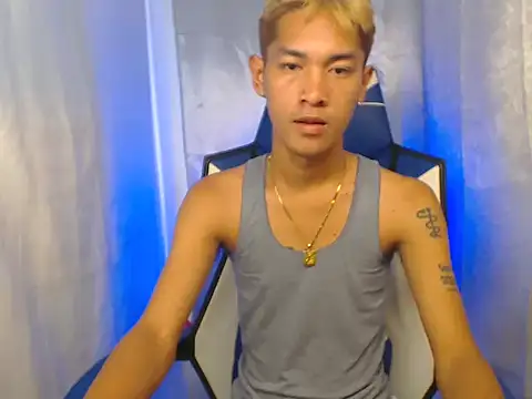 riks tyler online show from November 2025 05:07:02 AM