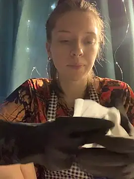 graylovescookies online show from April 2026 03:40:02 PM