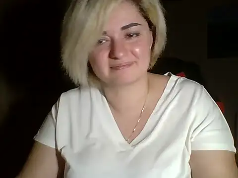 Wymini online show from October 2025 09:34:02 PM