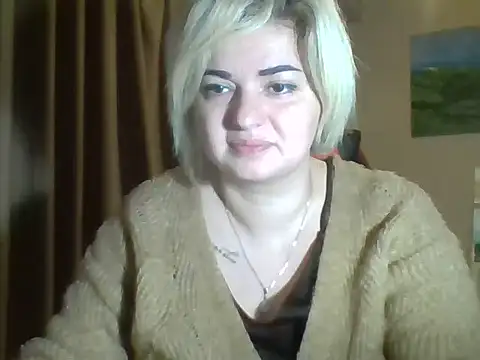 Wymini online show from October 2025 10:32:01 PM