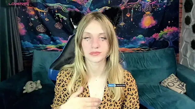 Olisa fox online show from October 2025 08:32:01 PM