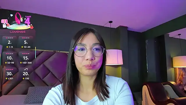 Snapshot of Kya_Wild chatting on October 2025 09:18:01 AM Kya Wild online show from October 2025 09:18:01 AM