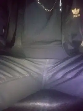 OnlyMoneyIwanT online show from April 2026 05:54:01 PM