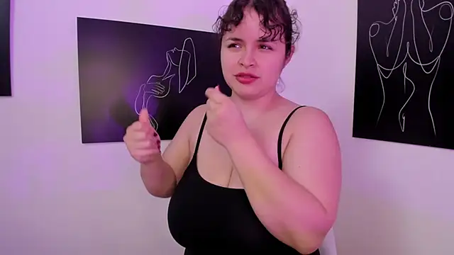 SeleneLuminari8 online show from October 2025 05:21:02 PM