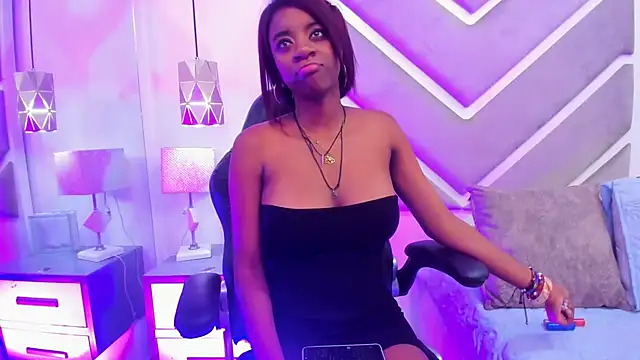 SabrinaBrownn online show from October 2025 04:34:02 AM