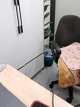 Mina luna online show from October 2025 10:50:02 PM