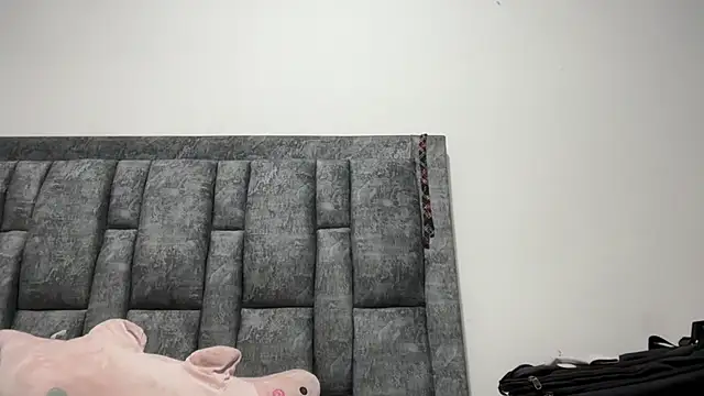 Sophia copper online show from October 2025 04:13:02 AM