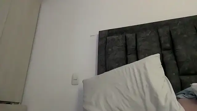 Sophia copper online show from October 2025 03:42:01 AM