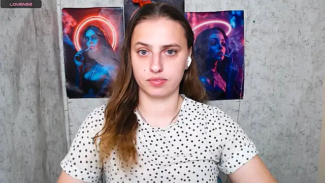 Snapshot of AmandaDimond_ chatting on June 2026 11:44:02 AM AmandaDimond online show from June 2026 11:44:02 AM