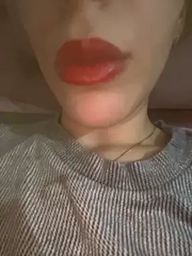 Mimisixo online show from November 2025 11:05:01 PM