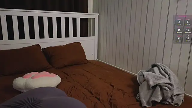 BeatrixCarIeton online show from October 2025 07:38:01 PM