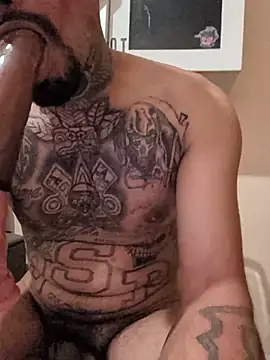 Cnutt310 online show from April 2026 11:16:01 PM