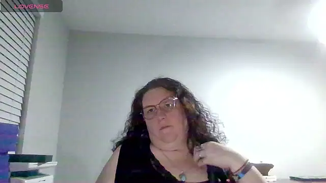 emberlynnix online show from July 2026 05:55:02 AM