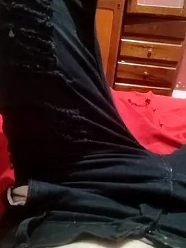 Snapshot of victor1573 chatting on November 2025 11:26:02 PM victor1573 online show from November 2025 11:26:02 PM