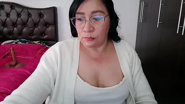 Snapshot of Grace_mature_milf chatting on June 2026 12:09:02 PM Grace mature milf online show from June 2026 12:09:02 PM