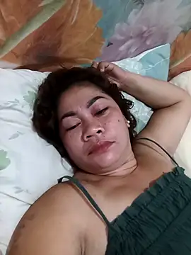 sexybitch 02 online show from April 2026 05:17:02 PM