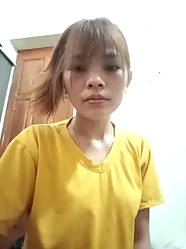 Ocnguyety online show from November 2025 01:31:01 AM