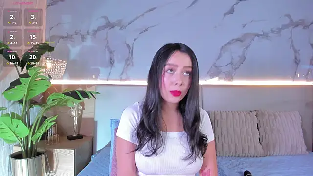 ValSmith  online show from June 2026 03:34:01 AM