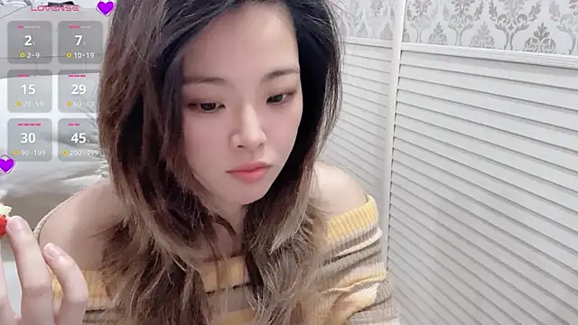 Holiland online show from December 2025 01:11:01 AM