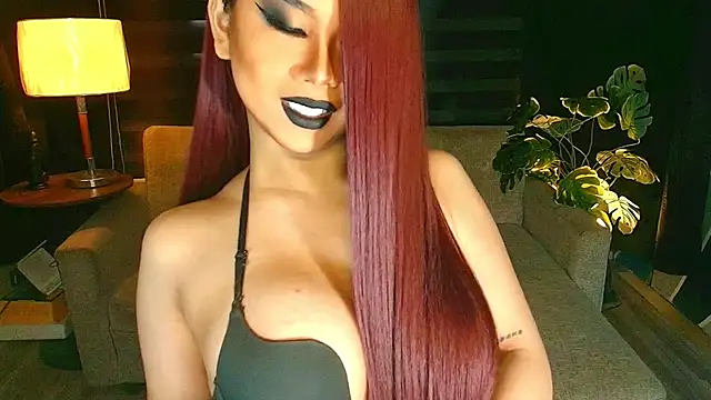 Snapshot of KarlaFrost chatting on July 2026 03:33:02 AM KarlaFrost online show from July 2026 03:33:02 AM