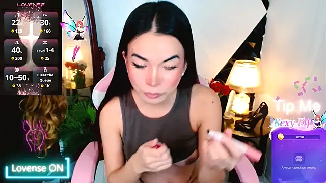 Snapshot of FantasyDorothy chatting on June 2026 05:41:01 PM FantasyDorothy online show from June 2026 05:41:01 PM