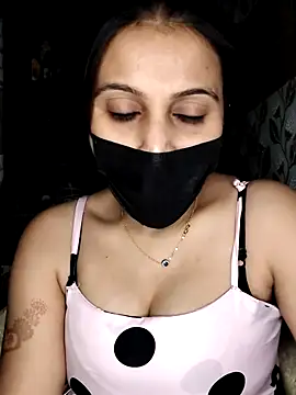 Horny Shalu online show from October 2025 06:41:01 PM