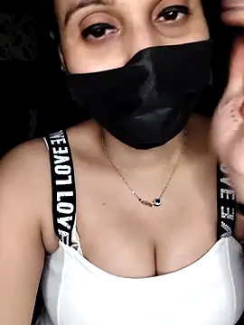 Horny Shalu online show from October 2025 06:23:01 PM