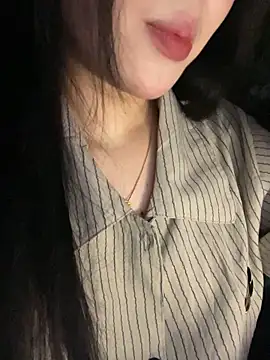 Nancy68 online show from November 2025 04:49:01 PM