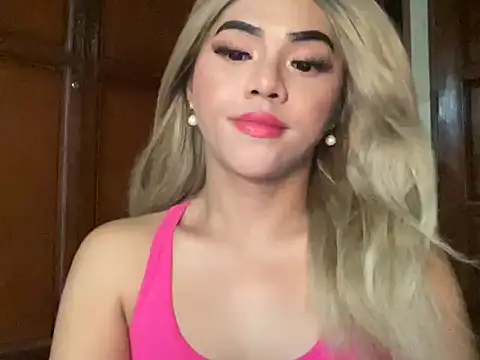 calimonroe online show from April 2026 09:37:02 PM